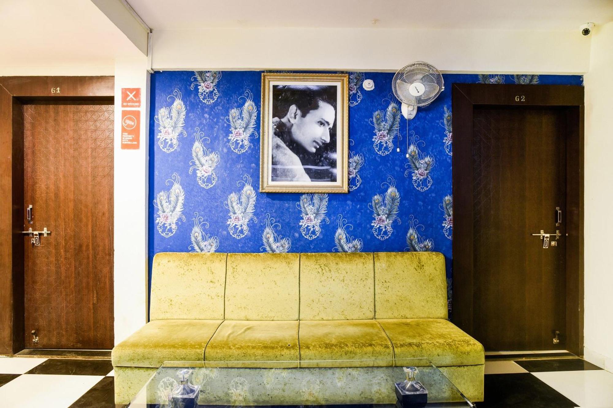 Hotel O Radhika Palace 보팔 외부 사진